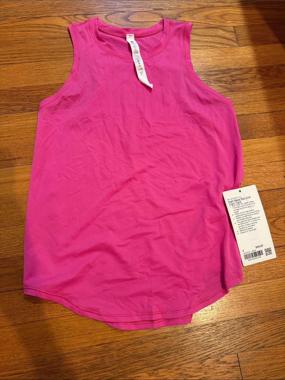 Lululemon high neck run and train tank size 2 NWT
